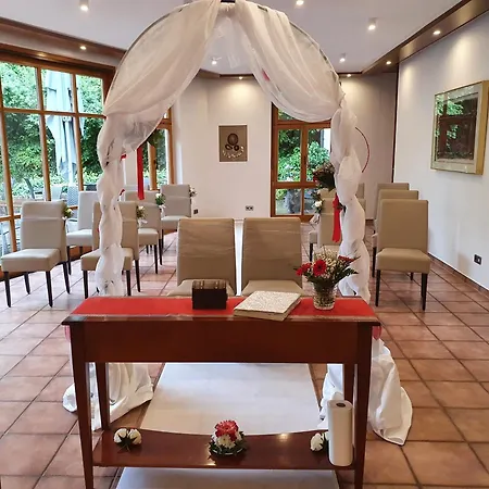 Hotel-restaurant Bibermuehle Gmbh 3* 特恩吉恩