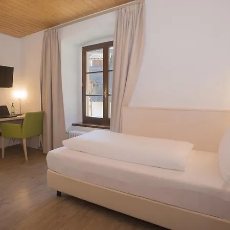 Szálloda Hotel-restaurant Bibermuehle Gmbh